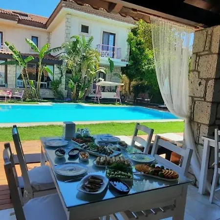 Ala Anka Alaçatı