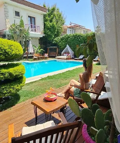 Hotel Ala Anka *