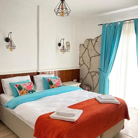 Hotel Ala Anka *