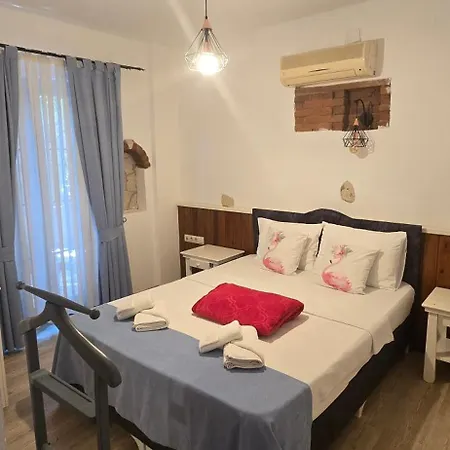 Ala Anka Butik Alaçatı